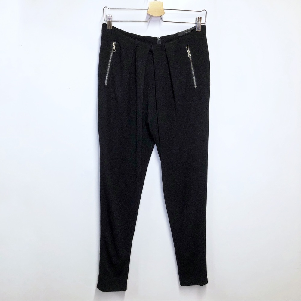 Rag & Bone black moto pant pleated zippered pocket‎